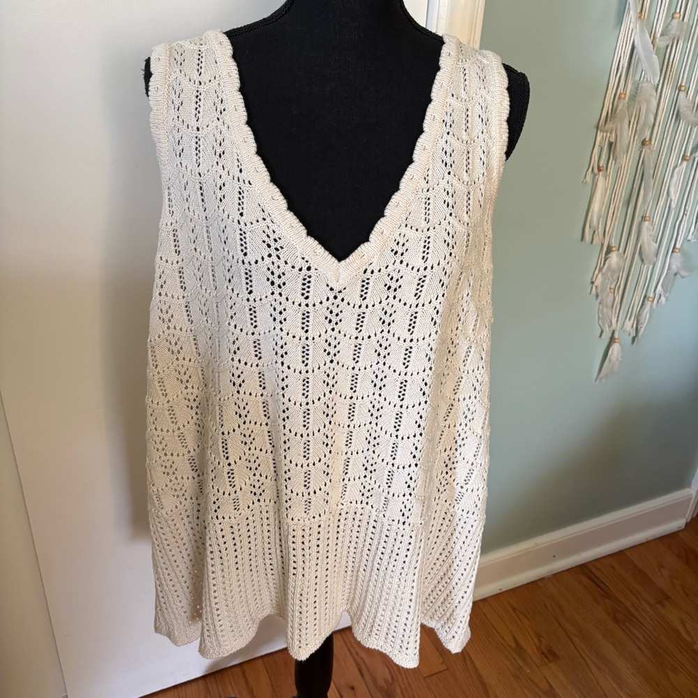 Lane Bryant Cream Knit V-Neck Top
